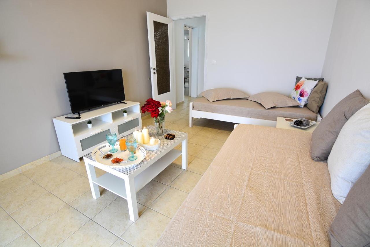 Olea Apartments Xilókasztro Kültér fotó